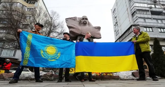 Украинско-казахстанские отношения