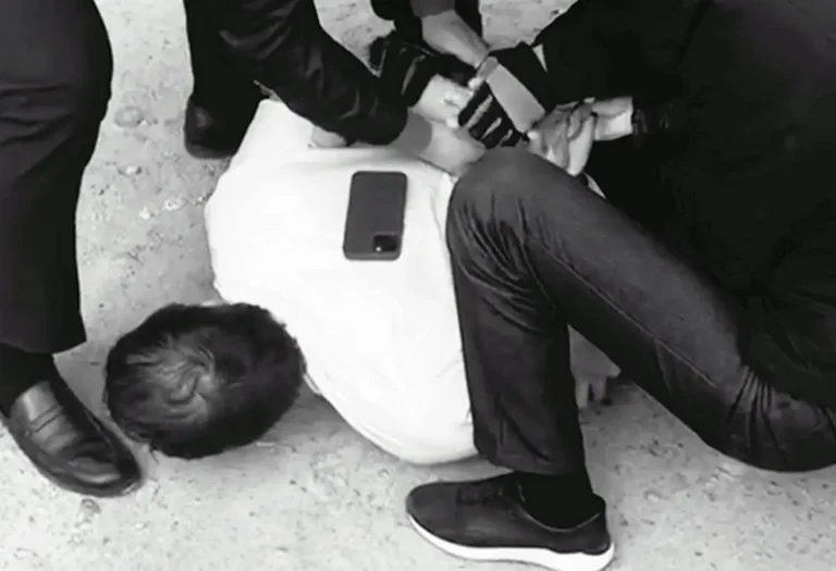 Пытался сбросить улики. водитель выбросил мефедрон из окна авто в пригороде Актау