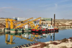 Ситуация критическая. из-за обмеления Каспия в Мангистау углубляют водозаборный канал