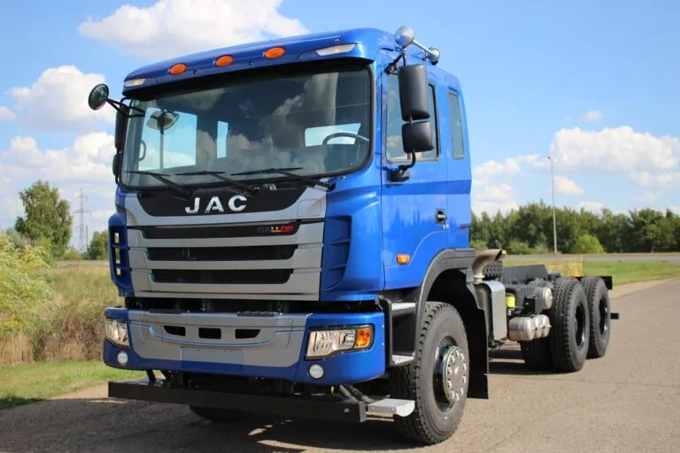 Автомобили JAC