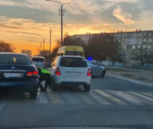 В Актау автомобиль сбил ребенка 2018 года рождения
