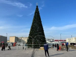 На новогодний декор в Актау выделено 80 миллионов