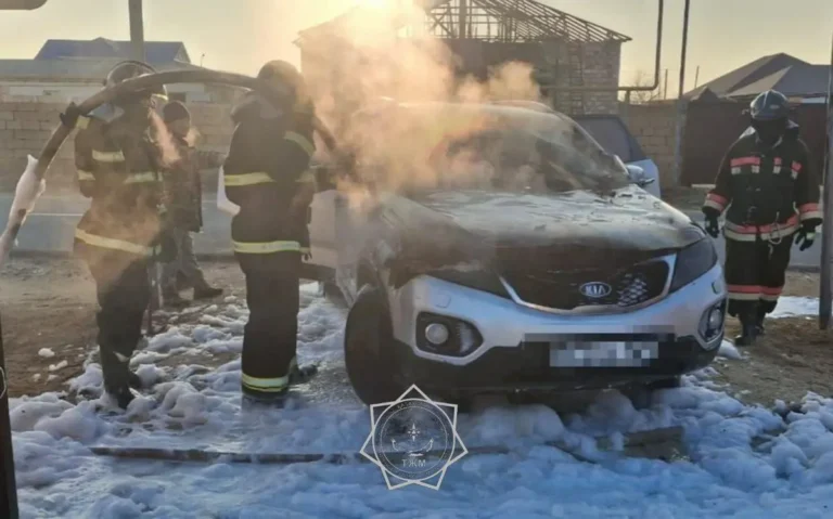 В Мангистау вспыхнул кроссовер: в ДЧС сообщили подробности 