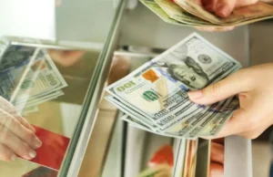 с 22 декабря Нацбанк Казахстана вводит новые правила обмена валюты