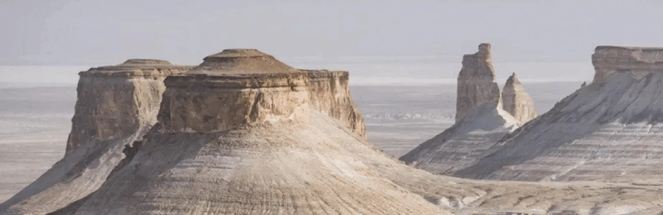 Ущелье Бозжыра в Мангистау вошло в ТОП-10 самых красивых пустынь мира