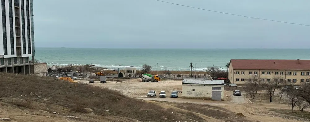 В акимате Актау раскрыли тайну стройки в 14 микрорайоне