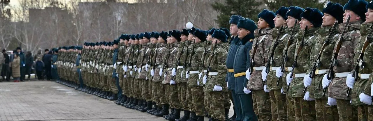 Заберут 21 тысячу парней: в Актау стартовал весенний призыв